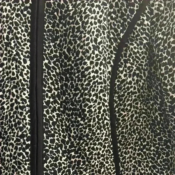 R•Q•T black & white zippered quilted lightweight lined jacket women’s size Med - Picture 4 of 9